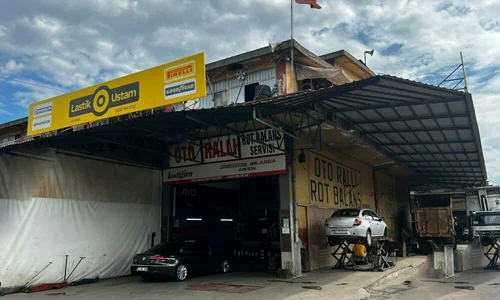 Oto Ralli Yedek Parca logosu
