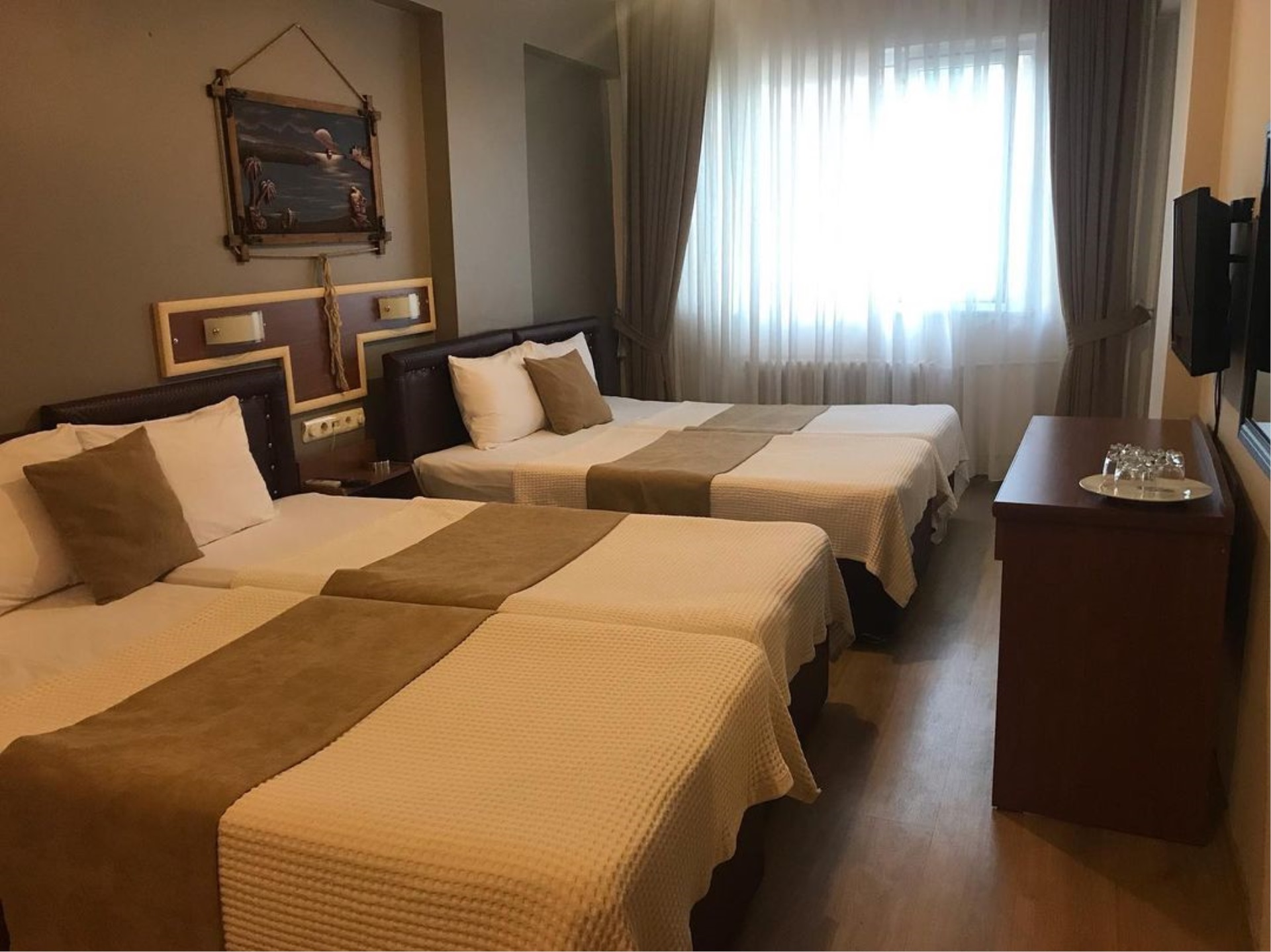 Otel Yalta görseli